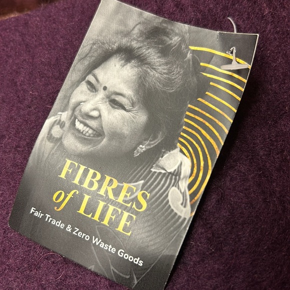 NWT Fibres of Life hobo styled bag. - Picture 5 of 9